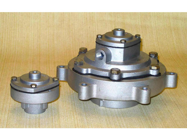 �������m��