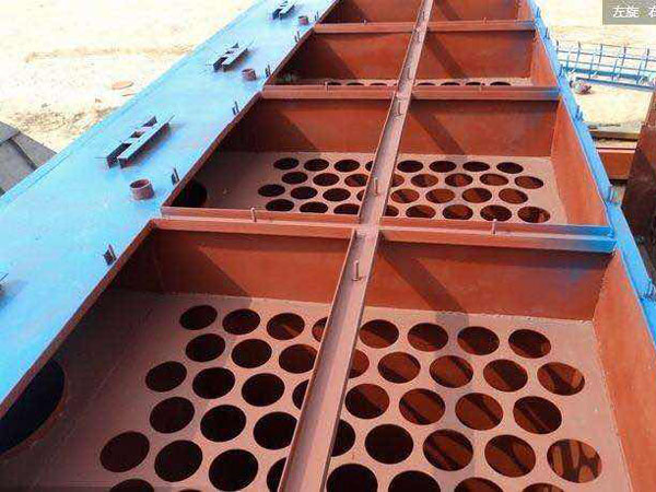 �������m��