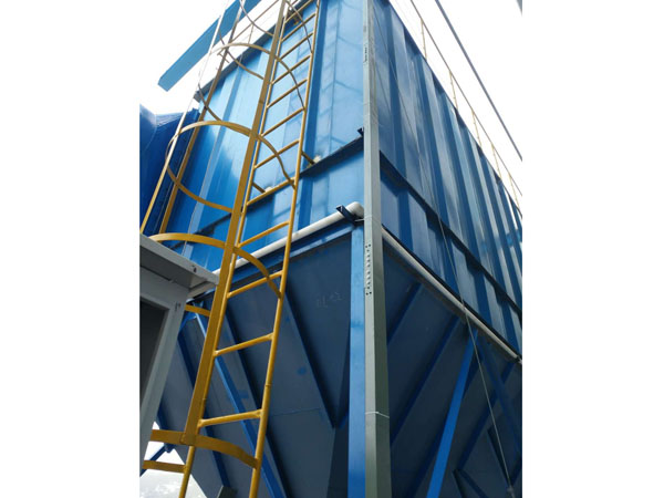 �������m��