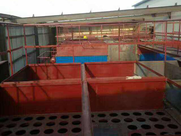 �������m��